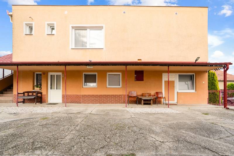 17 - 2025-09-23T131612.789.jpg