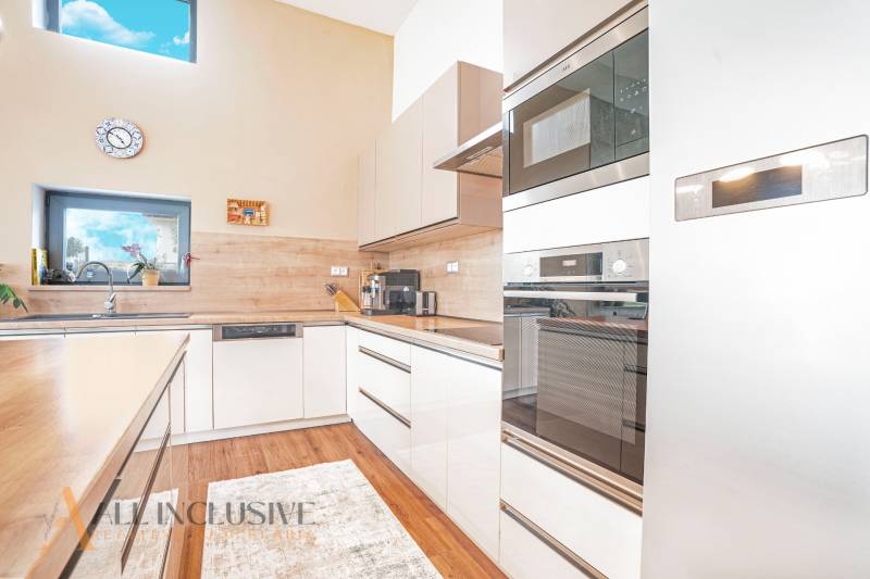 9 - 2025-07-04T210018.836.jpg