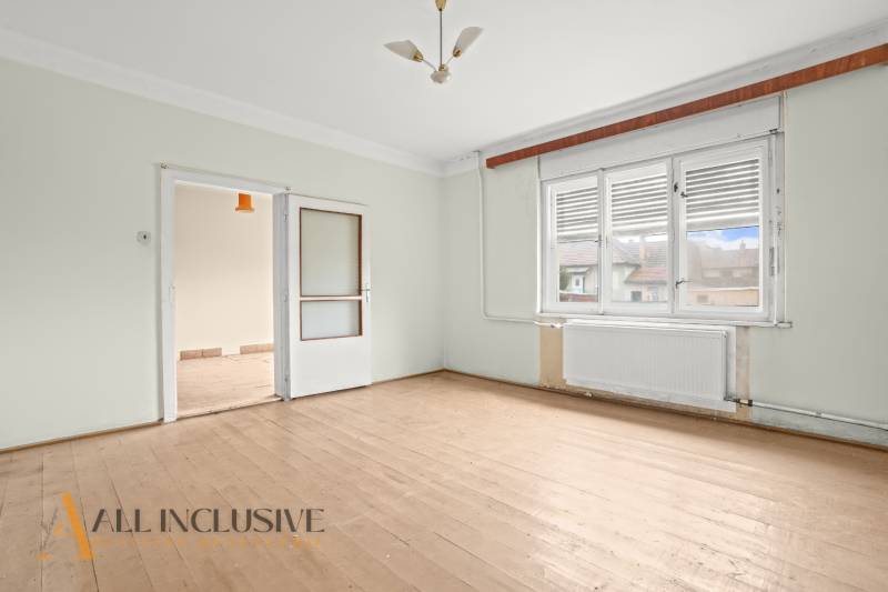 10 - 2025-12-01T161449.654.jpg