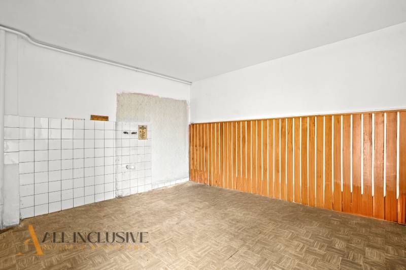 17 - 2025-12-01T161439.522.jpg