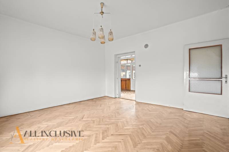 15 - 2025-12-01T161442.674.jpg