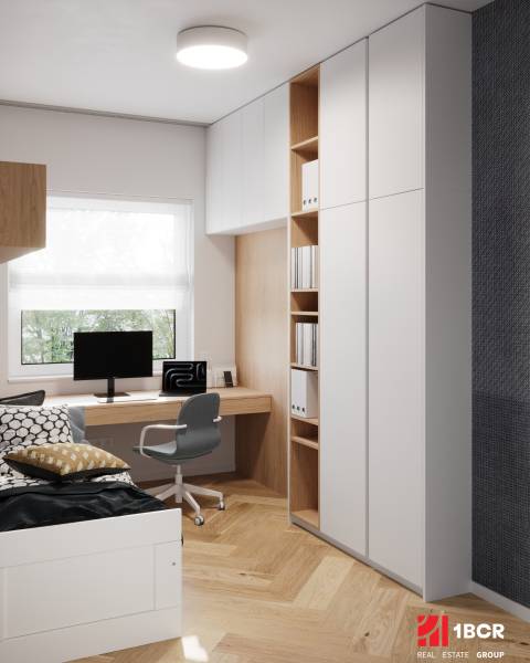 Dolgozósarok fehér bútorokkal egy 4 szobás lakásban, fa mintázatú padlóval.