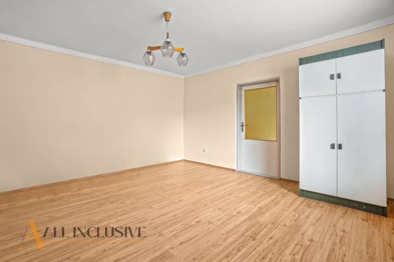 8 - 2025-09-08T145506.205.jpg