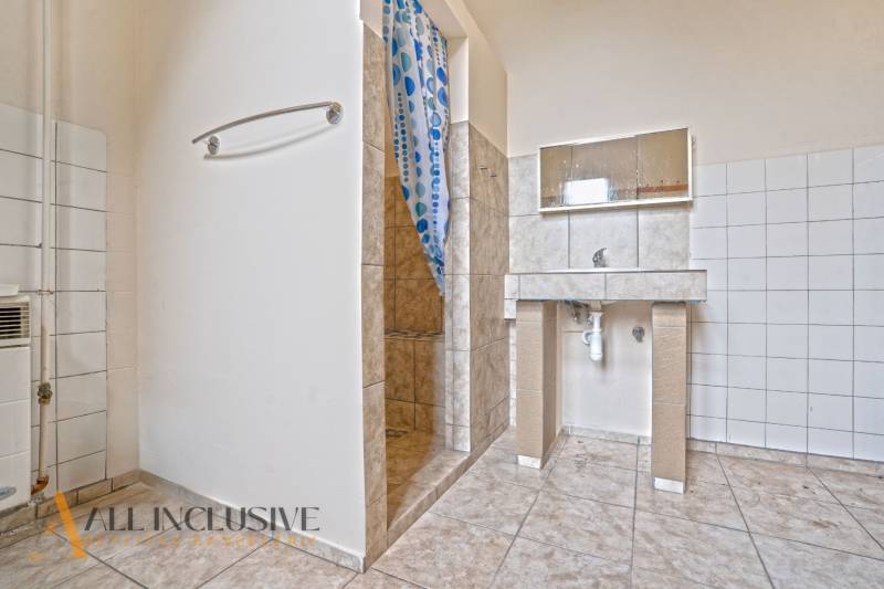 18 - 2025-11-21T094959.308.jpg