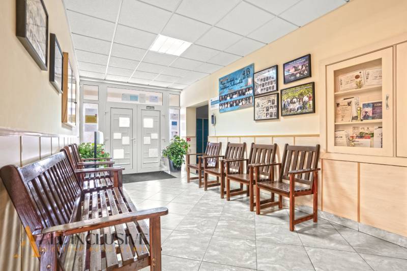 14 - 2025-12-09T103217.602.jpg