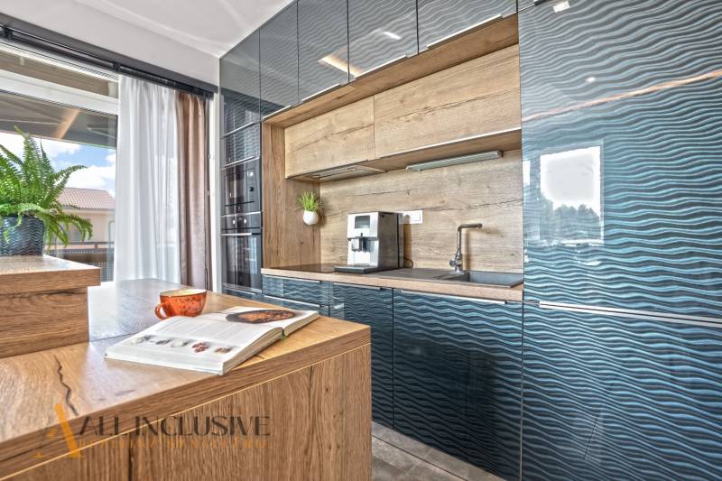 5 - 2025-08-28T111331.402.jpg