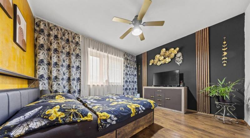 WhatsApp Image 2026-02-09 at 09.46.57 (1).jpeg