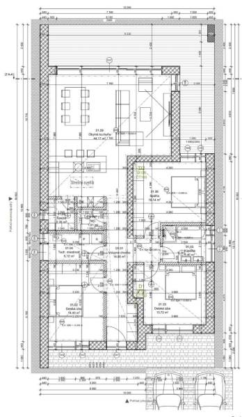 Négy szobás és tágas nappali-konyhás családi ház alaprajza Nesvadyn.