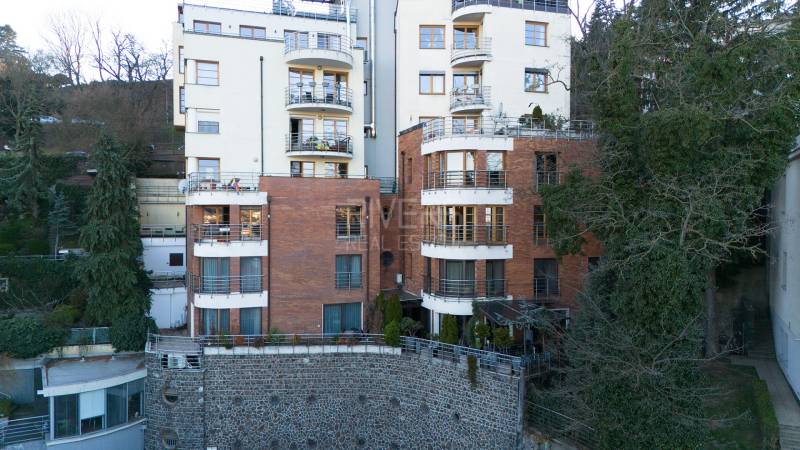 Bratislava - Staré Mesto 5 vagy több szobás eladó reality Bratislava - Staré Mesto