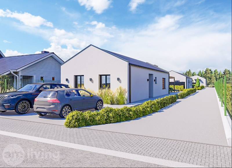 Családi ház Borcsicén két autóval és kerttel, bekerített telkekkel.