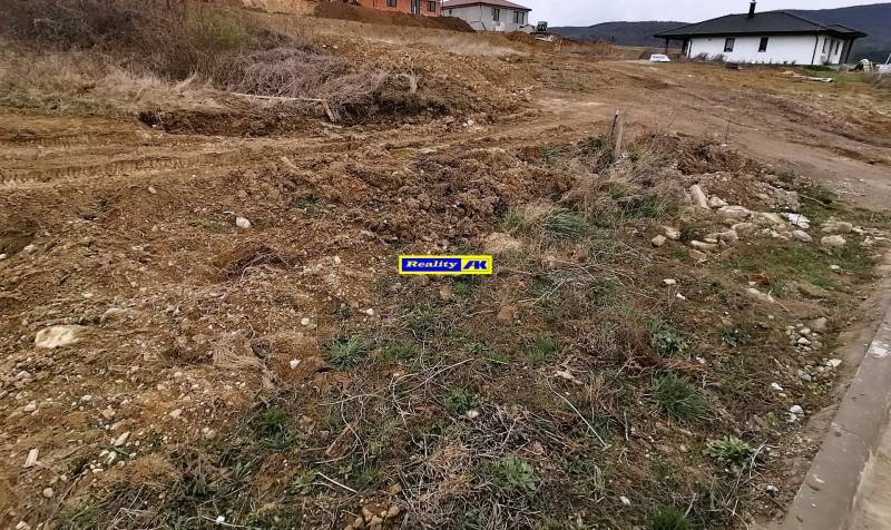 Építési telek eladó Lubina utcában, Újváros, lakóövezetben, építésre alkalmas.