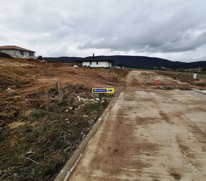 Építési telkek Újvárosban, Lubina, készen állnak házak építésére.