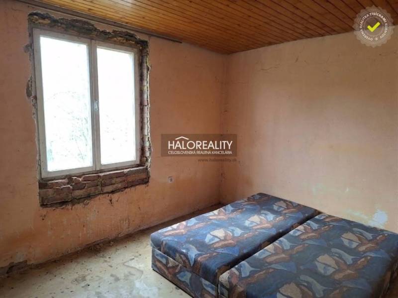 Sajnálom, ale potrebujem vedieť, čo presne chcete preložiť do maďarčiny. Mohli by ste mi poskytnúť text, ktorý chcete preložiť?