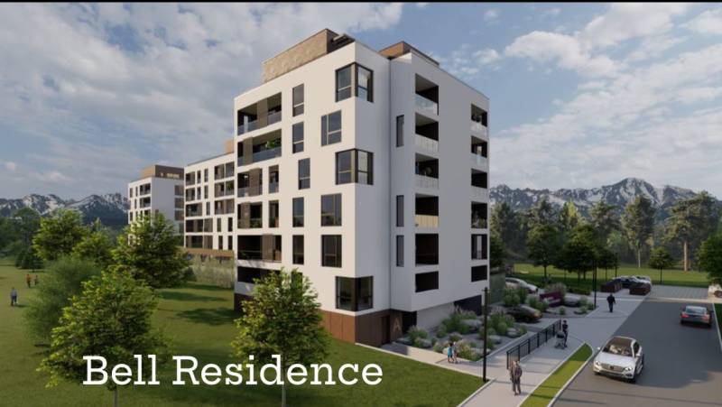 Lakókomplexum a Suchoňova utcában, Poprádon, a környék hegyi tája fokozza a hangulatot.