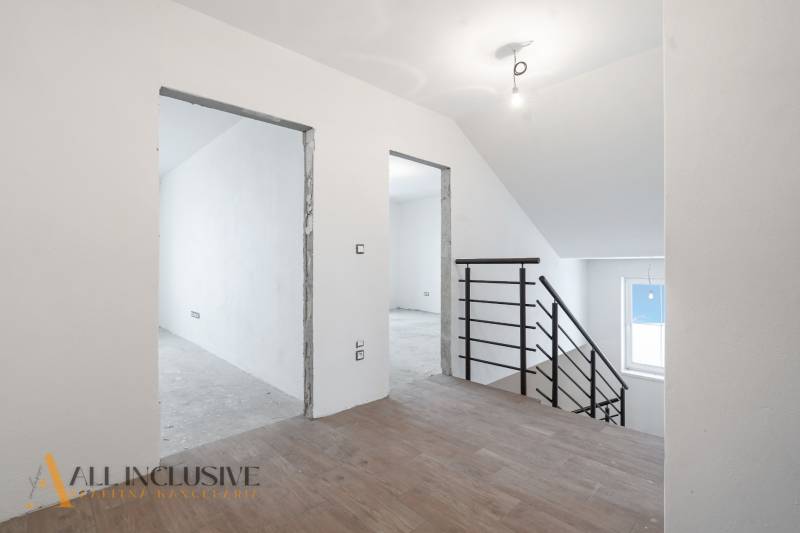 DSC03270-HDR.jpg