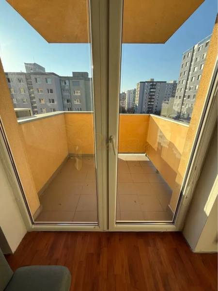 ZGJmmAvOW_fss_10_11zon.jpg