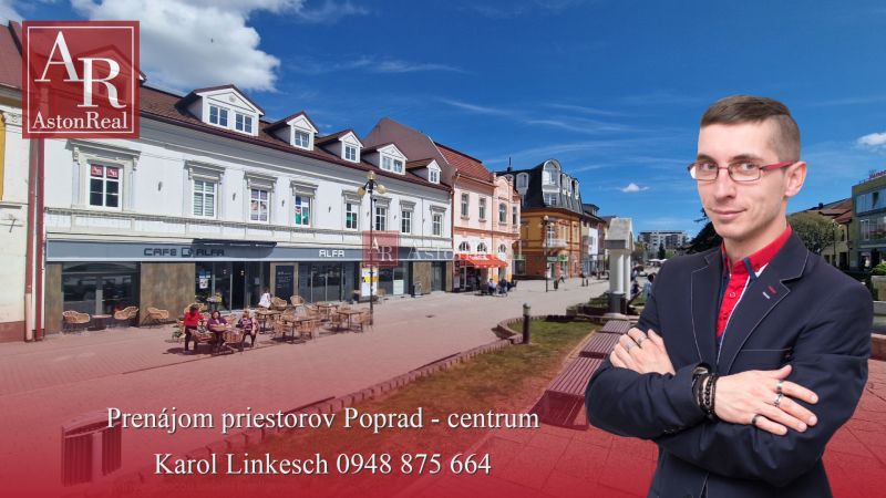 Irodák a Szent Egyed térnél Poprádon, kávézóval és padokkal a szökőkút mellett.