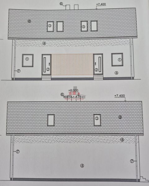 Családi ház projekt Sasinkovóban, a Sasinkovo utcában, egyszerű tetőszerkezettel.