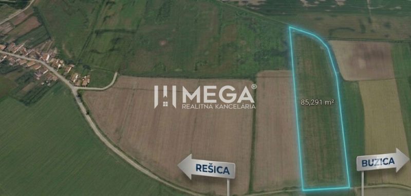 Légi felvétel a mezőgazdasági területről Resicabánya környékén, Különleges ingatlanok.