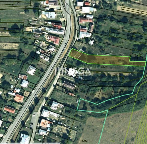 Turócfalva lakóövezeti telek térképe, parcellákkal és úthálózattal.