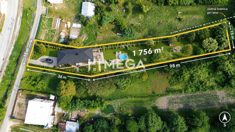 Légi felvétel a telkekről - lakóingatlan Turcovce-ben, 1756 m²-es területtel és medencével.