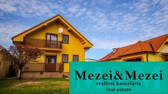 Családi ház Majcichovban saját erkéllyel és kerttel, ingatlanközvetítő iroda által hitelesítve.
