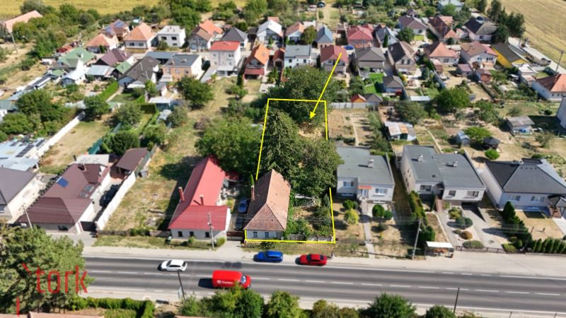 Légi felvétel a telkekről - lakóhely a Krušovce-i Štefánik utcában, látható házzal.